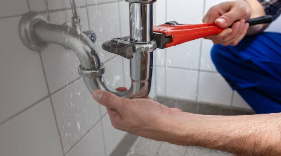 Professional emergency plumbing in Somerset, TX